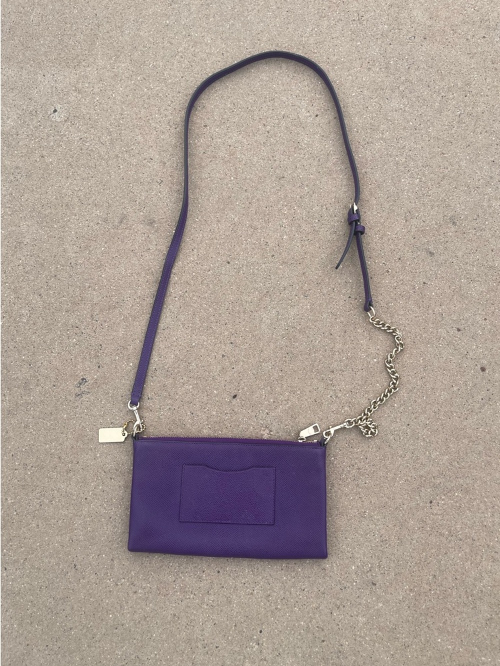 Coach Kylie Crossbody bag in purple leather & Gold Hardware - Picture 3 of 4